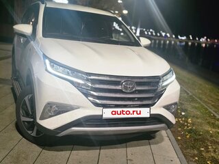 2022 Toyota Rush II, белый, 1820000 рублей, вид 3