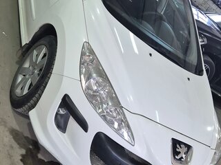 2010 Peugeot 308 I, белый, 460000 рублей, вид 3