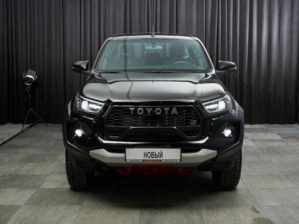 2026 Toyota Hilux VIII Рестайлинг 2, чёрный - вид 1
