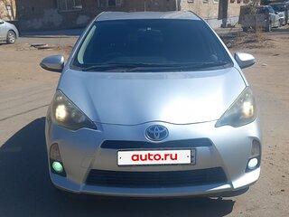 2012 Toyota Aqua I, серый, 740000 рублей, вид 1