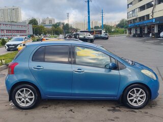 2008 Toyota Yaris Multimode II, серый, 490000 рублей, вид 4