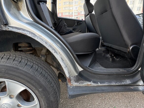 2011 Chevrolet Niva I Рестайлинг, серый, 450000 рублей - вид 25