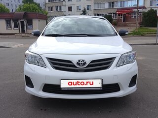 2010 Toyota Corolla X (E140, E150) Рестайлинг, белый, 970000 рублей, вид 2