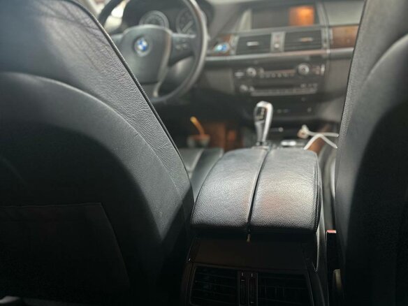 2007 BMW X5 3.0si II (E70), серебристый, 1550000 рублей - вид 15