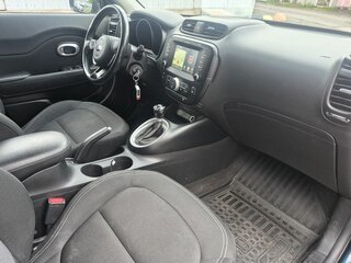 2017 Kia Soul II Рестайлинг, голубой, 1585000 рублей, вид 3
