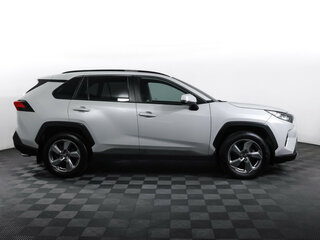 2020 Toyota RAV4 V (XA50), белый, 3568000 рублей, вид 4