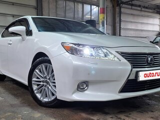 2014 Lexus ES 250 VI, белый, 2390000 рублей, вид 1