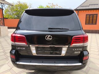 2014 Lexus LX 570 III Рестайлинг, чёрный, 7999999 рублей, вид 4