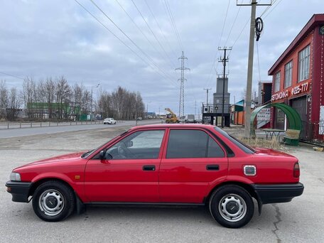 1991 Toyota Corolla VI (E90), красный, 530000 рублей, вид 3