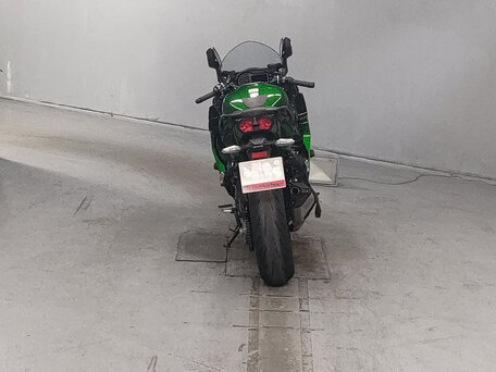 2018 Kawasaki Ninja H2 SX, зелёный, 1600000 рублей, вид 4