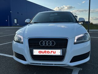 2010 Audi A3 II (8P) Рестайлинг 2, белый, 940000 рублей, вид 4