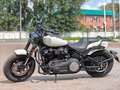 2018 Harley-Davidson Fat Bob, белый, 1800000 рублей - вид 2