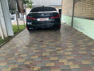 2017 BMW 5 серии 520d VII (G30/G31/G38), чёрный, 2700000 рублей, вид 4