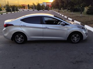 2015 Hyundai Elantra V (MD) Рестайлинг, серебристый, 950000 рублей, вид 5