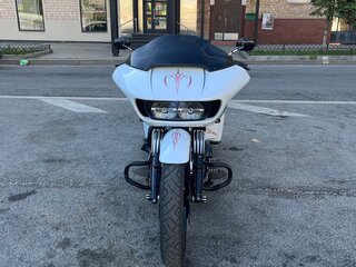 2022 Harley-Davidson Road Glide Special, белый, 6200000 рублей, вид 1