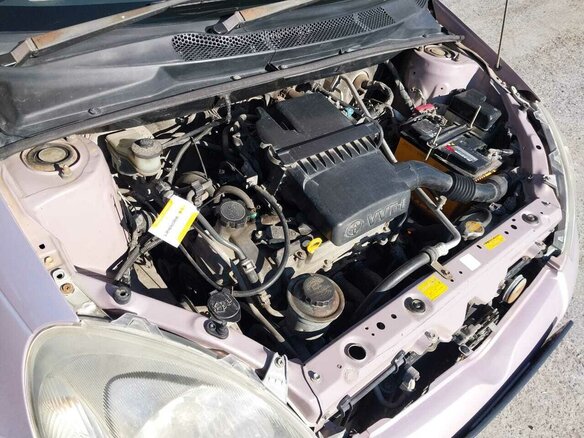 2001 Toyota Vitz I (P10), розовый, 399000 рублей - вид 14