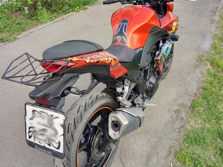 2015 Kawasaki Z 250, оранжевый, 260000 рублей, вид 3