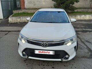 2015 Toyota Camry VII (XV50) Рестайлинг, белый, 2000000 рублей, вид 1