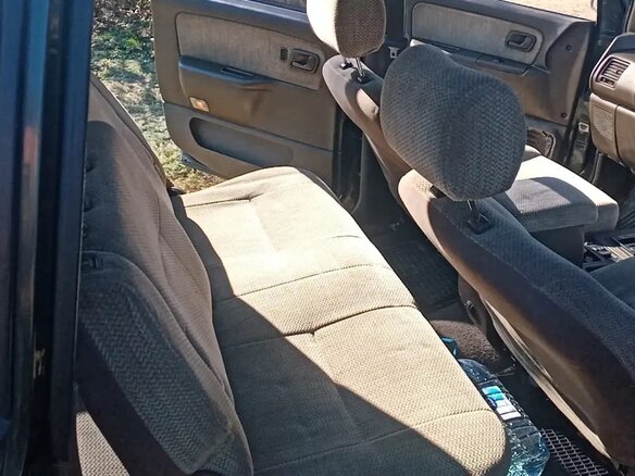 1994 Mitsubishi Chariot II, зелёный, 270000 рублей - вид 13