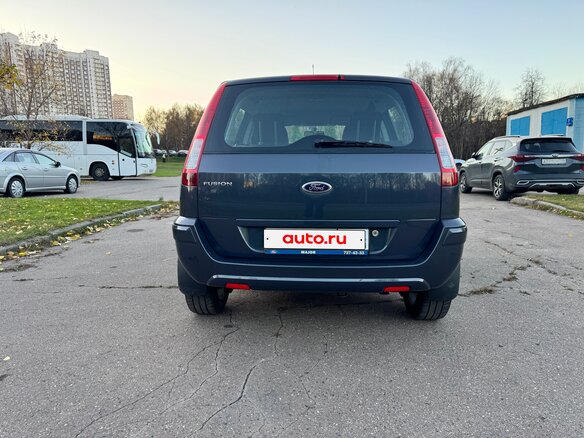 2012 Ford Fusion I Рестайлинг, серый, 895000 рублей - вид 4