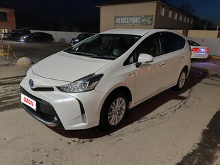 2016 Toyota Prius Alpha I (ZVW40/41) Рестайлинг, белый, 1800000 рублей, вид 5