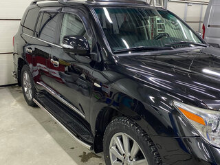 2010 Lexus LX 570 III, чёрный, 3900000 рублей, вид 2
