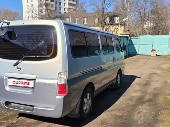 2001 Nissan Urvan, серый, 1500000 рублей - вид 11