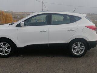 2012 Hyundai ix35 I, белый, 1350000 рублей, вид 4