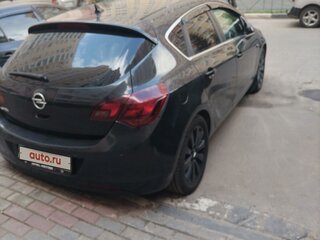 2010 Opel Astra J, чёрный, 630000 рублей, вид 3