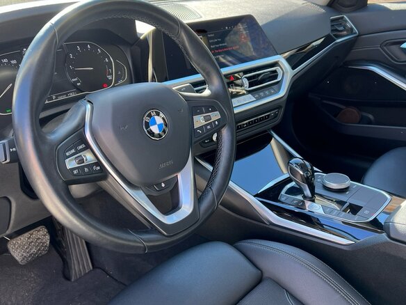 2021 BMW 3 серии 320i VII (G2x), белый, 3500000 рублей - вид 16