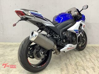 2011 Suzuki GSX-R 1000, белый, 950000 рублей, вид 3