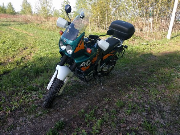 1995 Honda XRV 750 Africa Twin, зелёный - вид 11
