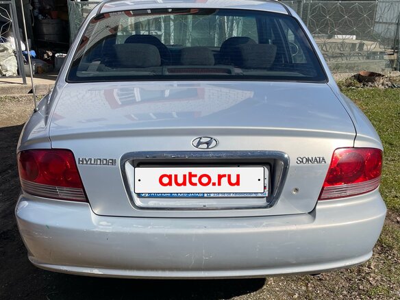 2009 Hyundai Sonata ТагАЗ IV (EF) Рестайлинг, серебристый, 320000 рублей - вид 4
