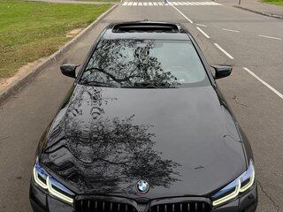 2020 BMW 5 серии 530d xDrive VII (G30/G31/G38) Рестайлинг, чёрный, 5500000 рублей, вид 3