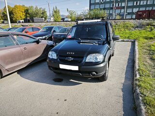 2012 Chevrolet Niva I Рестайлинг, чёрный, 580000 рублей, вид 1