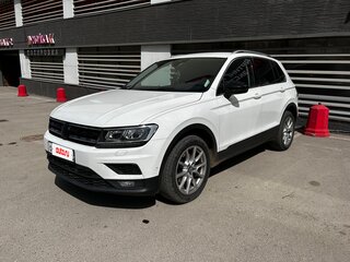 2019 Volkswagen Tiguan II, белый, 1800000 рублей, вид 1