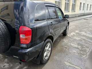 2002 Toyota RAV4 II (XA20), чёрный, 599990 рублей, вид 5