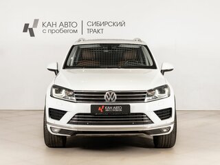 2015 Volkswagen Touareg II Рестайлинг, белый, 2200000 рублей, вид 2