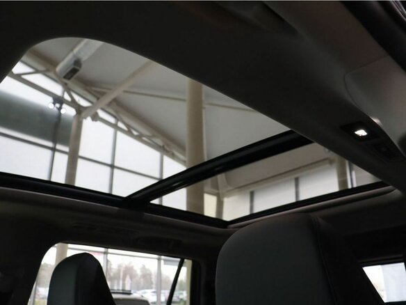2026 Toyota Highlander IV (XU70), чёрный - вид 12