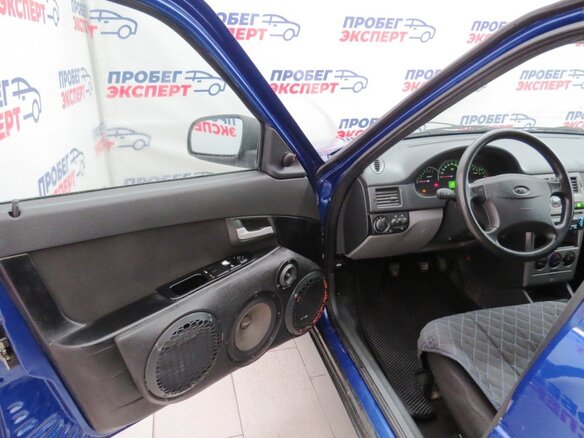 2011 Lada (ВАЗ) Priora I, синий, 320000 рублей - вид 8