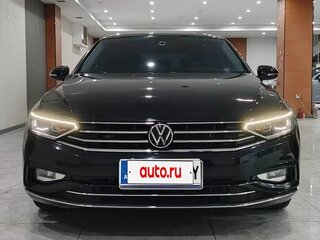 2022 Volkswagen Magotan B8 Рестайлинг, чёрный, 1900000 рублей, вид 1