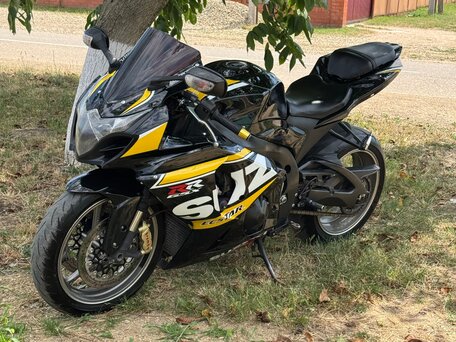 2014 Suzuki GSX-R 1000, чёрный, 900000 рублей, вид 2