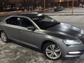 2019 Skoda Superb III Рестайлинг, серый, 2880000 рублей, вид 5