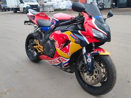 2007 Honda CBR 1000 RR/RA Fireblade, красный, 699000 рублей, вид 5