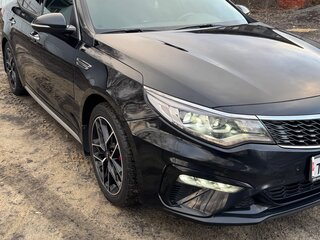 2018 Kia Optima IV Рестайлинг, чёрный, 2250000 рублей, вид 4