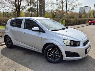 2012 Chevrolet Aveo II, серый, 830000 рублей, вид 1