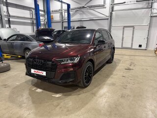 2022 Audi Q7 55 TFSI II (4M) Рестайлинг, чёрный, 8730000 рублей, вид 3