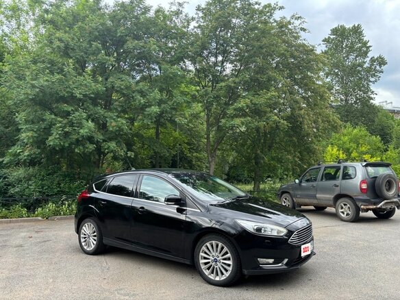 2018 Ford Focus III Рестайлинг, чёрный, 1330000 рублей - вид 6