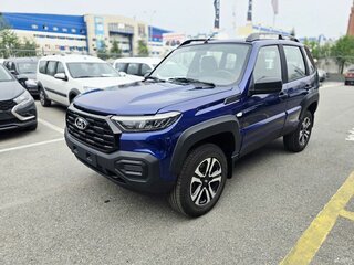 2026 Lada (ВАЗ) Niva Travel I Рестайлинг, синий, 1737000 рублей, вид 3