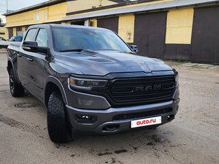 2022 Ram 1500 Quad Cab V, серый, 6800000 рублей, вид 4